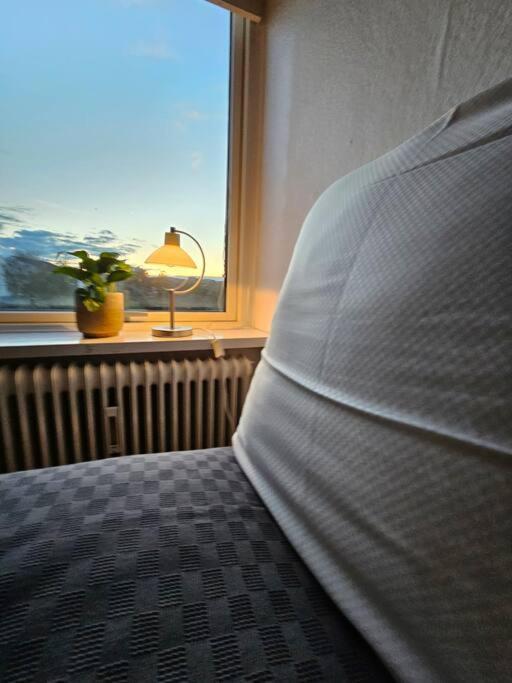Lejlighed Med Altan Og Gratis Parkering Aalborg Buitenkant foto